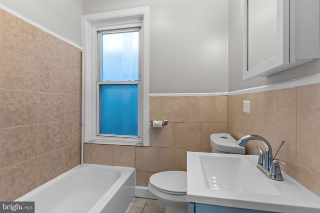 1139 W SOMERSET ST, Philadelphia, PA 19133