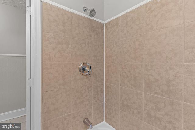 1139 W SOMERSET ST, Philadelphia, PA 19133