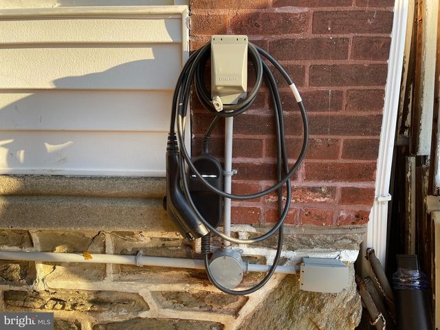 4206 HOUGHTON ST, Philadelphia, PA 19128