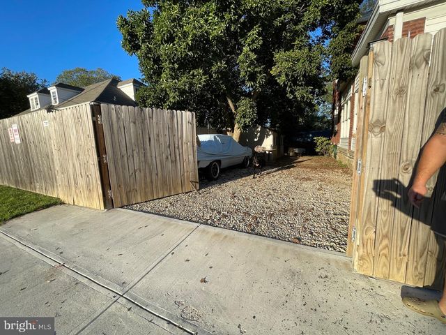 4206 HOUGHTON ST, Philadelphia, PA 19128