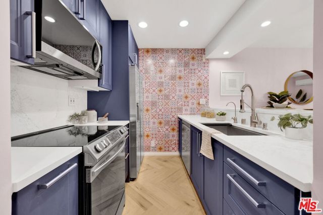 1351 N Orange Drive 106, Los Angeles, CA 90028