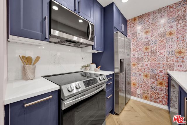 1351 N Orange Drive 106, Los Angeles, CA 90028