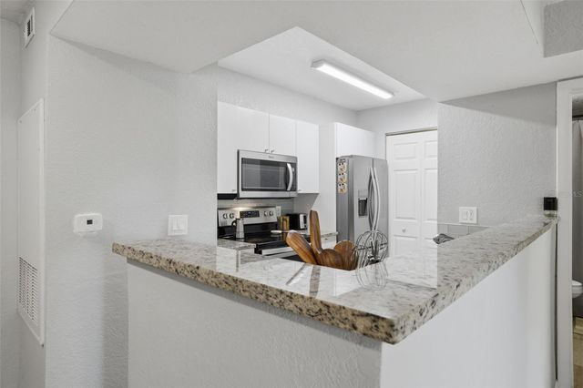 3036 PARKWAY BOULEVARD 104, Kissimmee, FL 34747