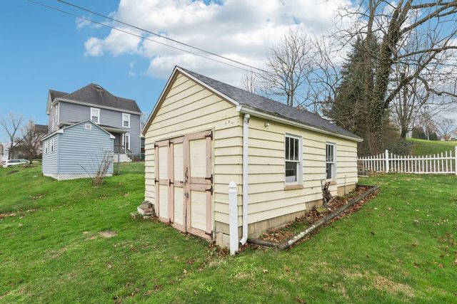 901 Arthur AVENUE, Scottdale, PA 15683