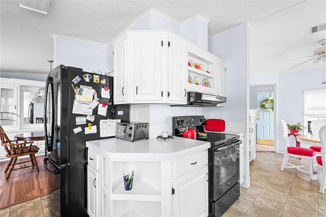 36743 KIOWA AVENUE, Zephyrhills, FL 33542