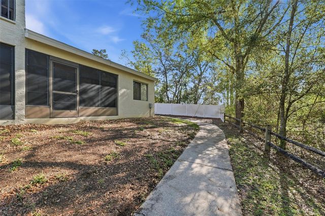 9484 NAKOMA WAY 9484, Weeki Wachee, FL 34613