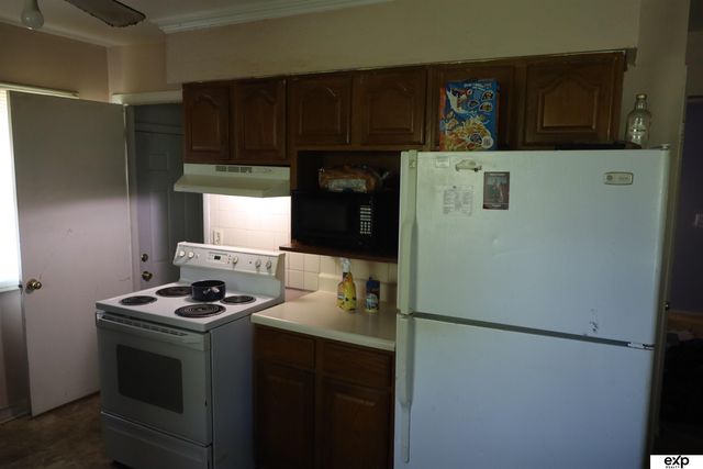 3901 N 40 Street, Omaha, NE 68111