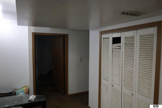 3901 N 40 Street, Omaha, NE 68111