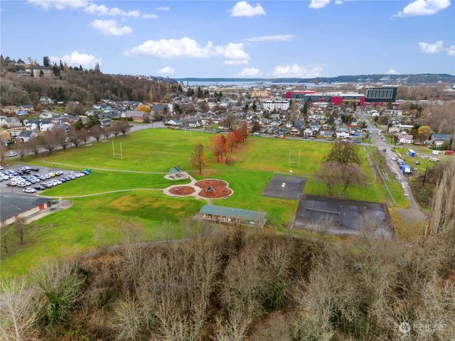 1415 E Morton Street, Tacoma, WA 98404