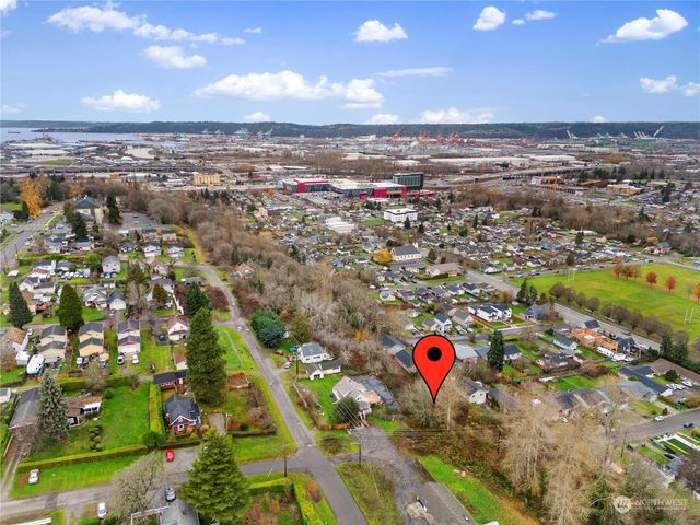 1415 E Morton Street, Tacoma, WA 98404
