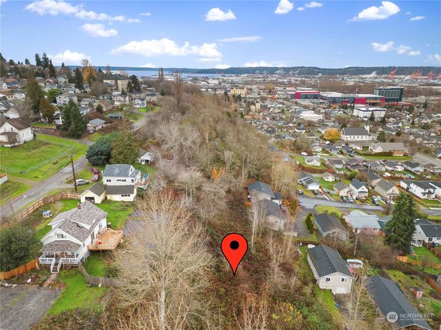1415 E Morton Street, Tacoma, WA 98404
