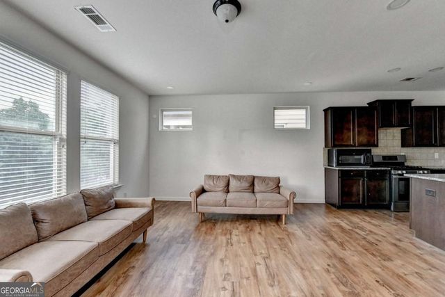 3131 Wildberry Run Lane, Snellville, GA 30078