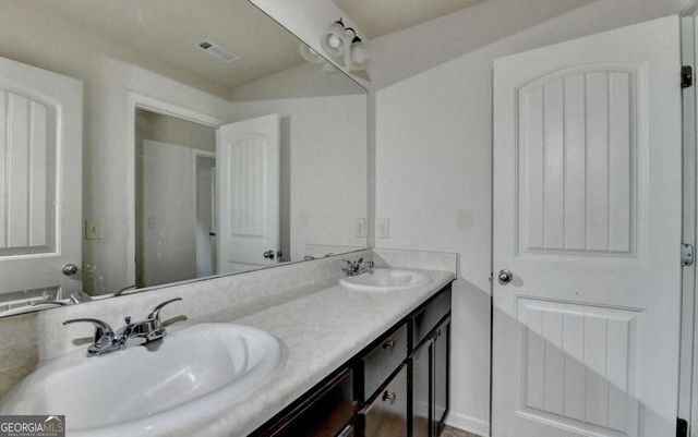 3131 Wildberry Run Lane, Snellville, GA 30078