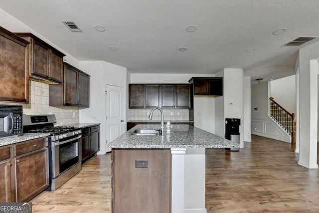3131 Wildberry Run Lane, Snellville, GA 30078