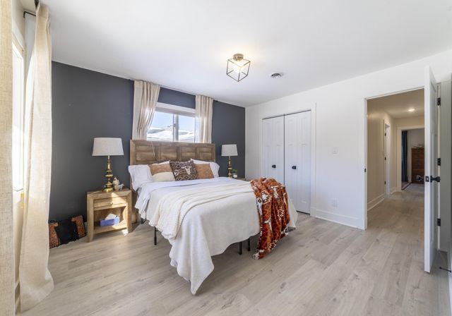 210 B Clinton Street, Lowell, IN 46356