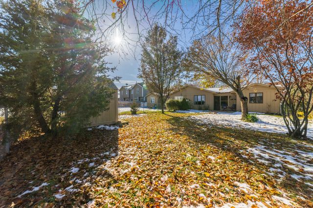 210 B Clinton Street, Lowell, IN 46356