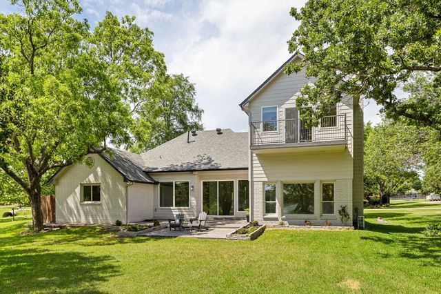 170 Double Oaks Drive, Double Oak, TX 75077