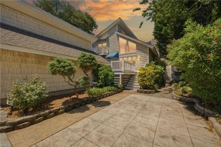 2305 Dinwiddie RD, Virginia Beach, VA 23455