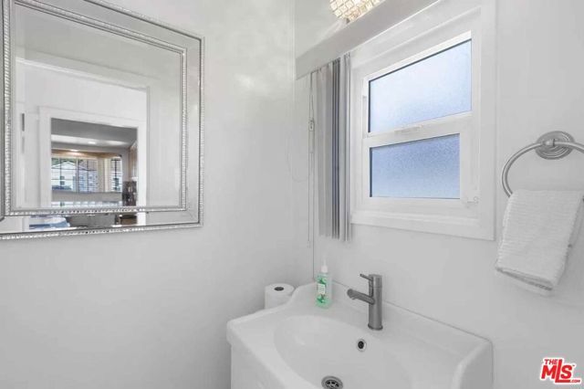 16740 Bermuda Street, Los Angeles, CA 91344