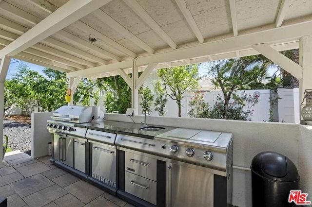 16740 Bermuda Street, Los Angeles, CA 91344
