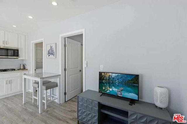 16740 Bermuda Street, Los Angeles, CA 91344
