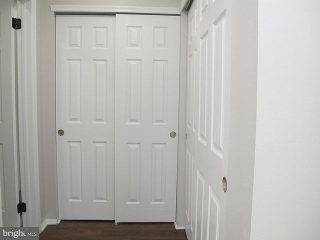 3 VILLAGE CT, Mount Laurel, NJ 08054