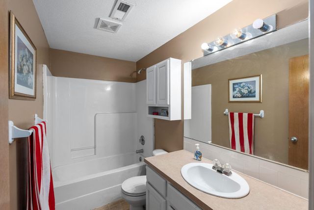 2307 E Saint Andrew St, Goddard, KS 67052