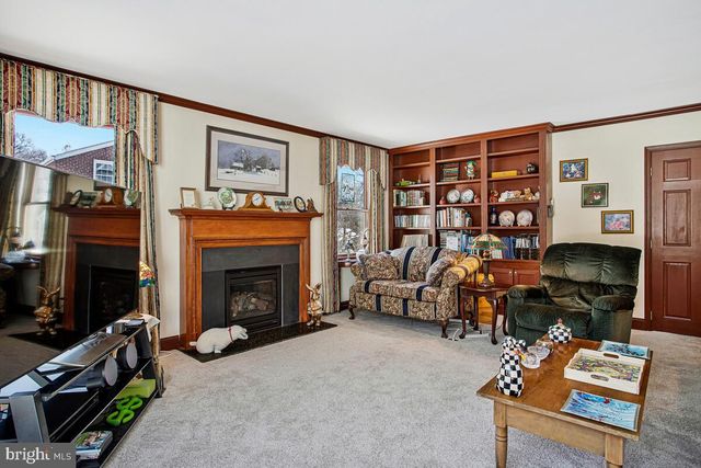 411 SHADY NOOK AVE, Baltimore, MD 21228