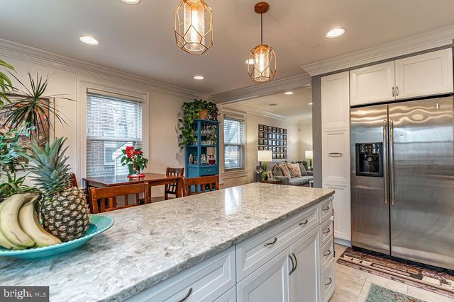 1206 COLONIAL AVE, Alexandria, VA 22314