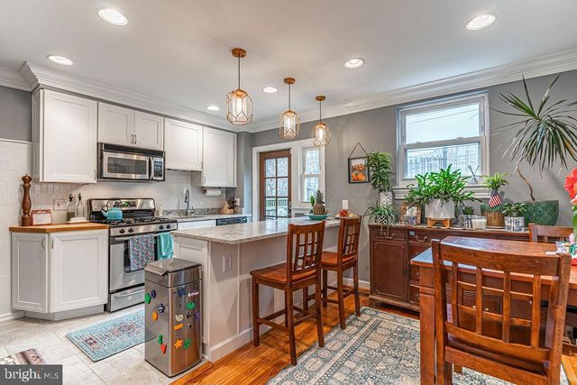 1206 COLONIAL AVE, Alexandria, VA 22314