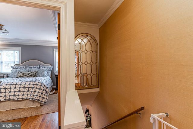 1206 COLONIAL AVE, Alexandria, VA 22314