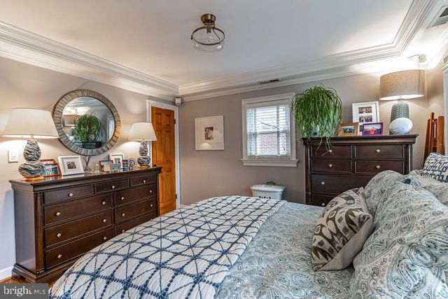 1206 COLONIAL AVE, Alexandria, VA 22314