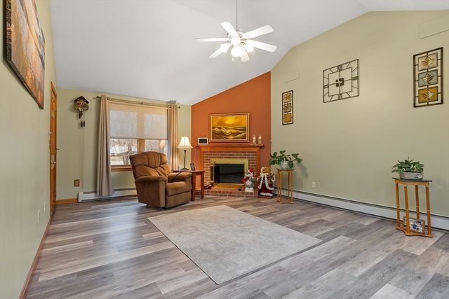 27 Lancaster Rd, Shirley, MA 01464