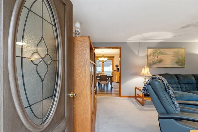 27 Lancaster Rd, Shirley, MA 01464