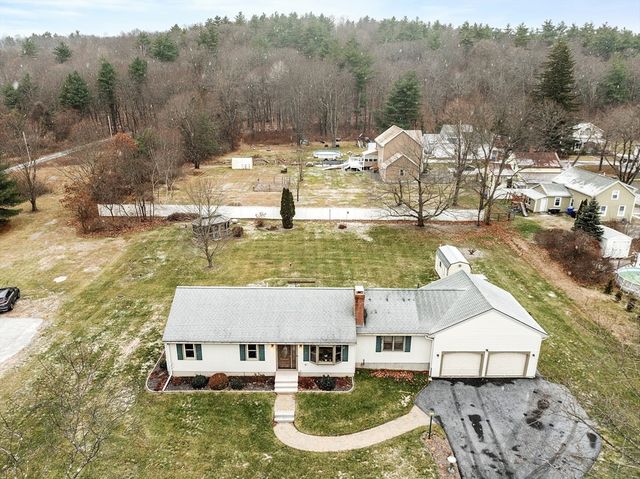 27 Lancaster Rd, Shirley, MA 01464