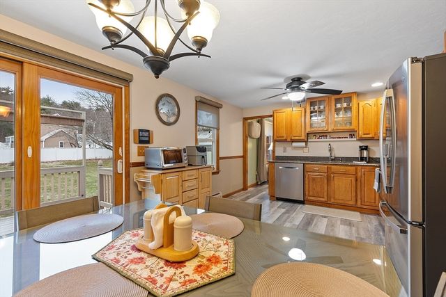 27 Lancaster Rd, Shirley, MA 01464