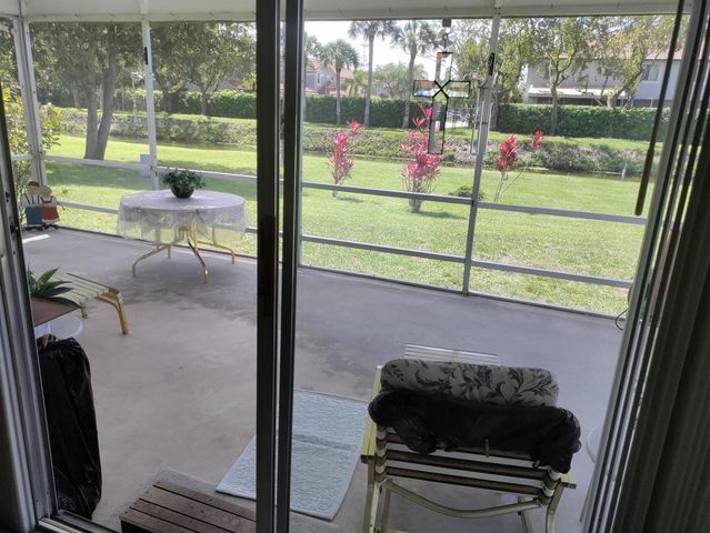 8270 South Street, Boca Raton, FL 33433
