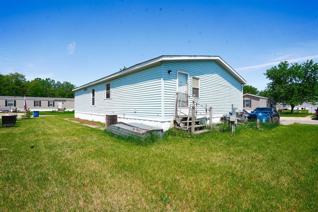 12865 Yost Street, Wayland, MI 49348