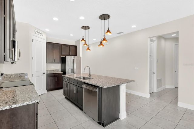 5631 WESTERN SUN DRIVE, St Cloud, FL 34771