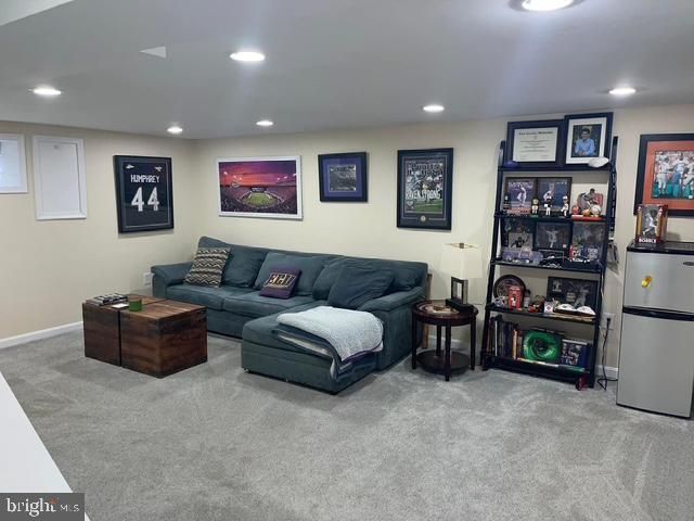 712 DORCHESTER RD, Baltimore, MD 21228