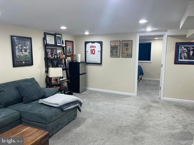 712 DORCHESTER RD, Baltimore, MD 21228