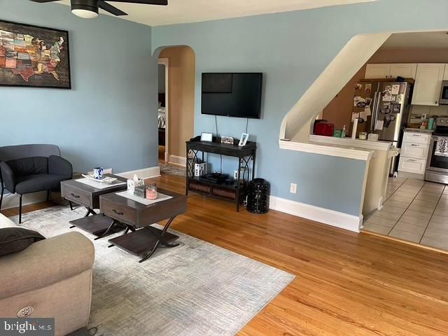 712 DORCHESTER RD, Baltimore, MD 21228