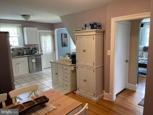 712 DORCHESTER RD, Baltimore, MD 21228