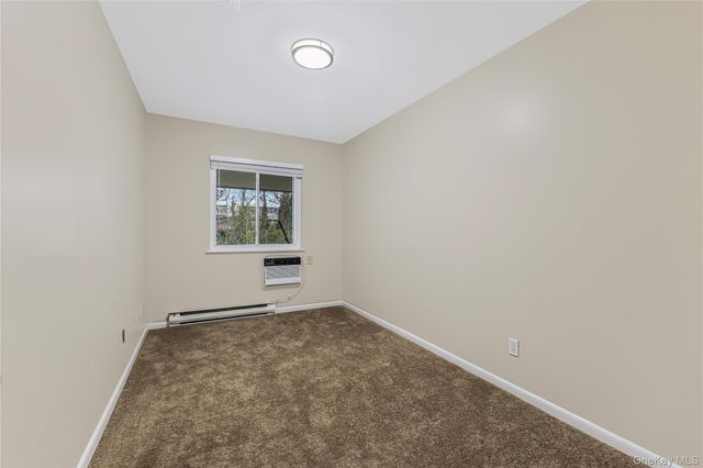 914 Old Country Road, Elmsford, NY 10523