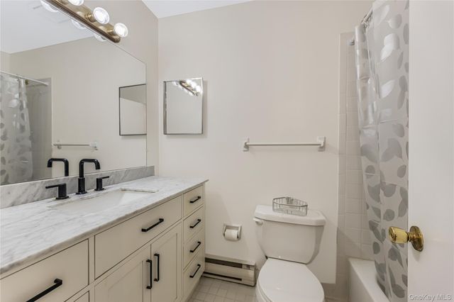 914 Old Country Road, Elmsford, NY 10523