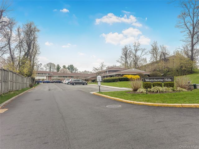 914 Old Country Road, Elmsford, NY 10523