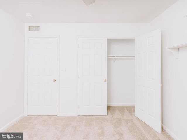 112 HAWK CT, Hummelstown, PA 17036