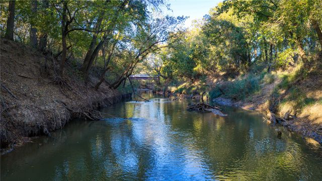 124 Private Road 3209, Bridgeport, TX 76426