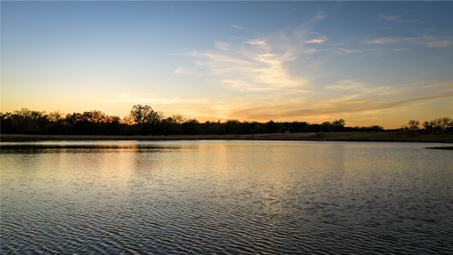 124 Private Road 3209, Bridgeport, TX 76426