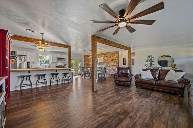 124 Private Road 3209, Bridgeport, TX 76426